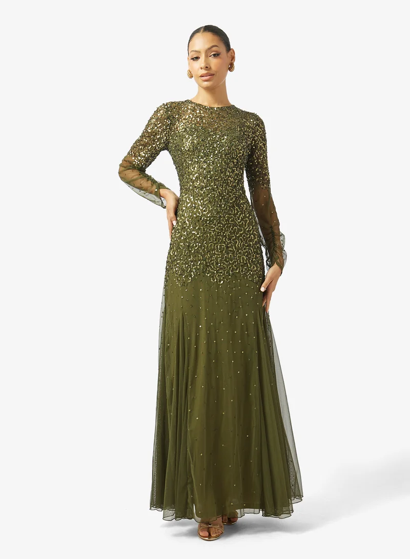 نمشي x فستان سهرة مزين بالخرز